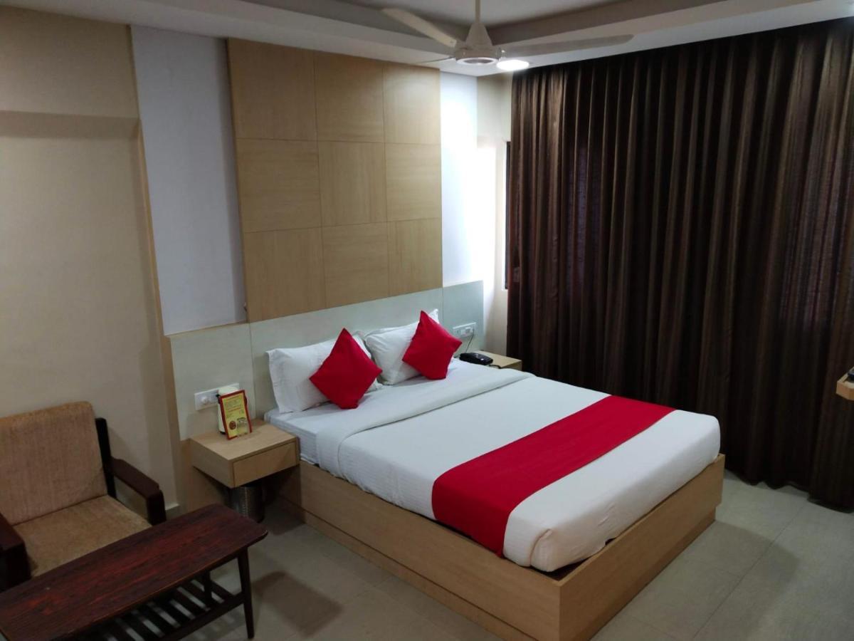 Hotel Geo Bangalore Exteriör bild