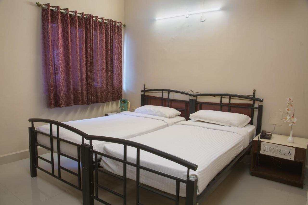 Hotel Geo Bangalore Exteriör bild