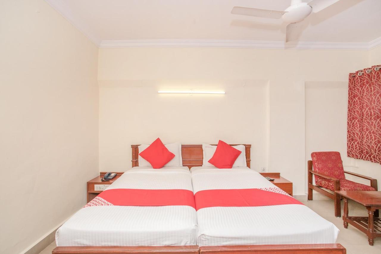 Hotel Geo Bangalore Exteriör bild